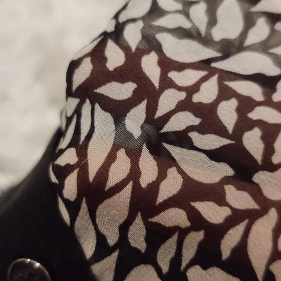 Diane Von Furstenberg DVF Printed Marcy Top Silk 0 - Picture 6 of 8